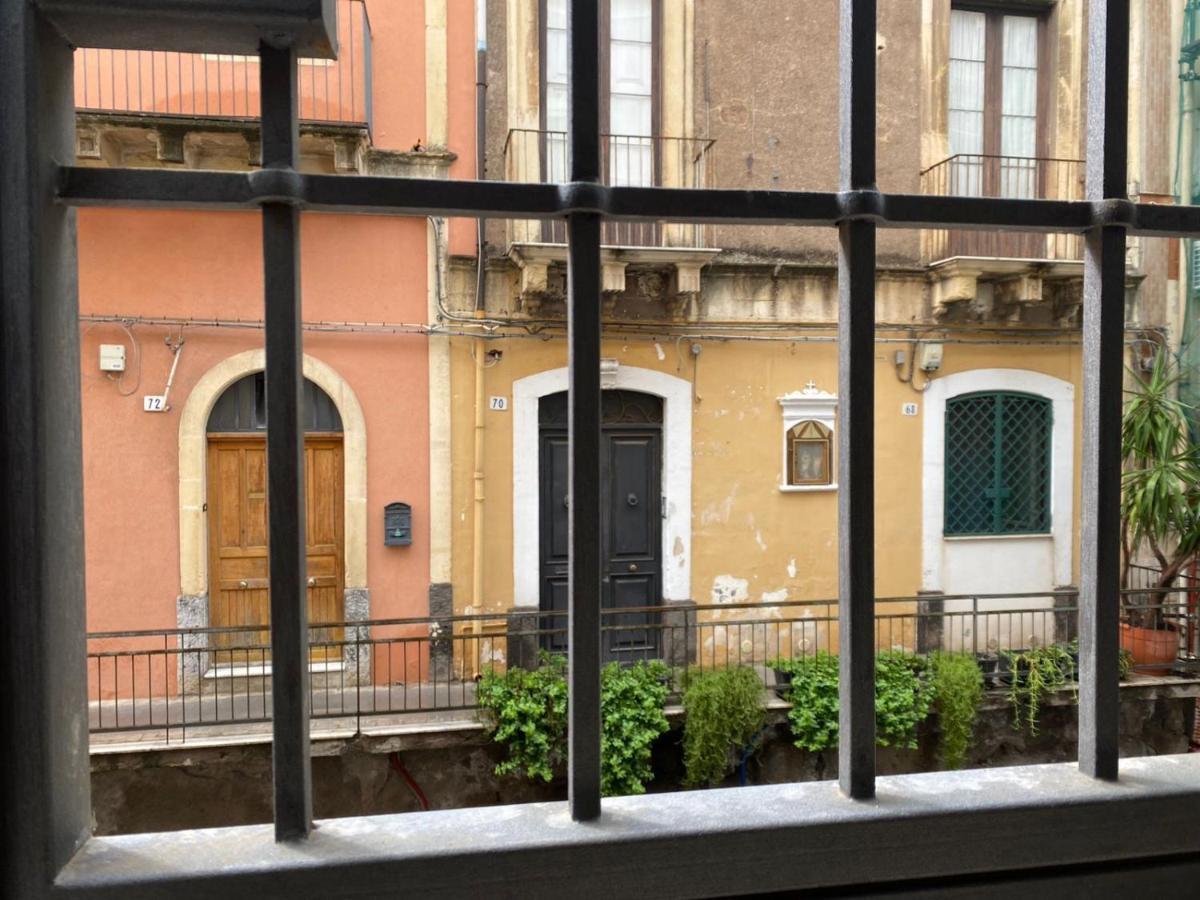 Apartment Alfonzetti-5 Min Walk To Central Train And Bus Station كاتانيا المظهر الخارجي الصورة