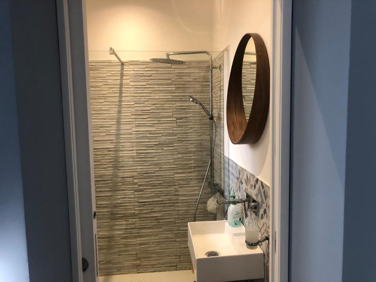 Apartment Alfonzetti-5 Min Walk To Central Train And Bus Station كاتانيا المظهر الخارجي الصورة